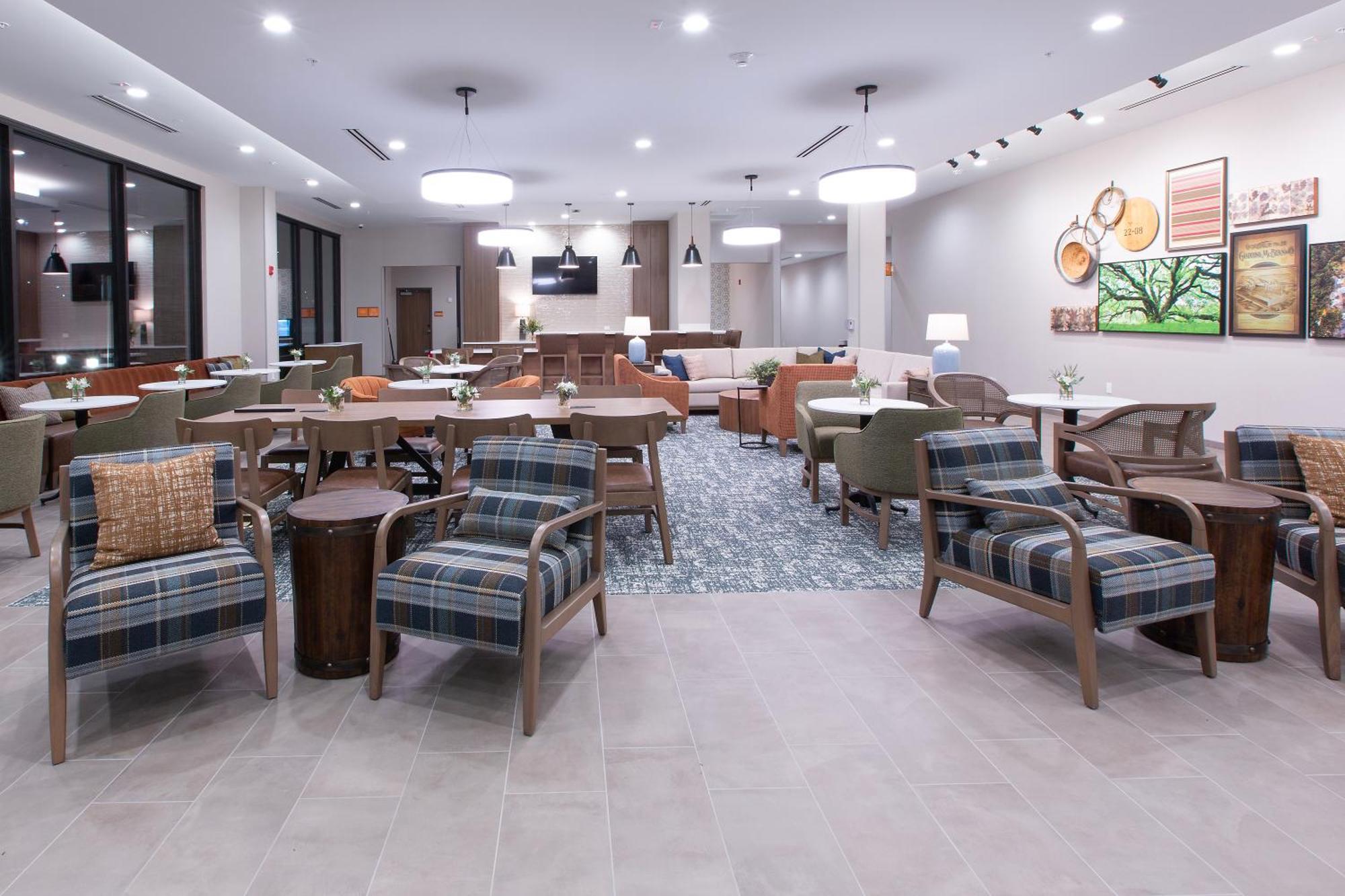 La Quinta Inn And Suites By Wyndham Lincoln Eksteriør bilde
